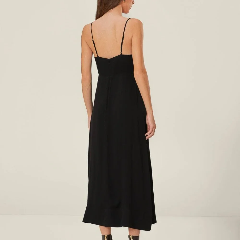 Farm Rio Flowered Bust Midi-Dress - Picture 2 of 7